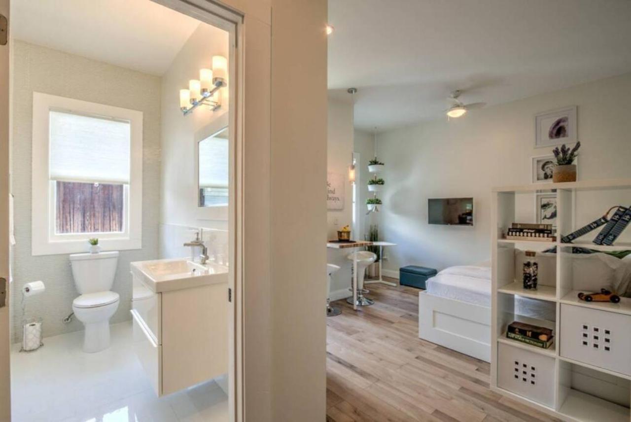 Apartament Miraculously Modern In A Vintage Shell Midtown Memphis Zewnętrze zdjęcie